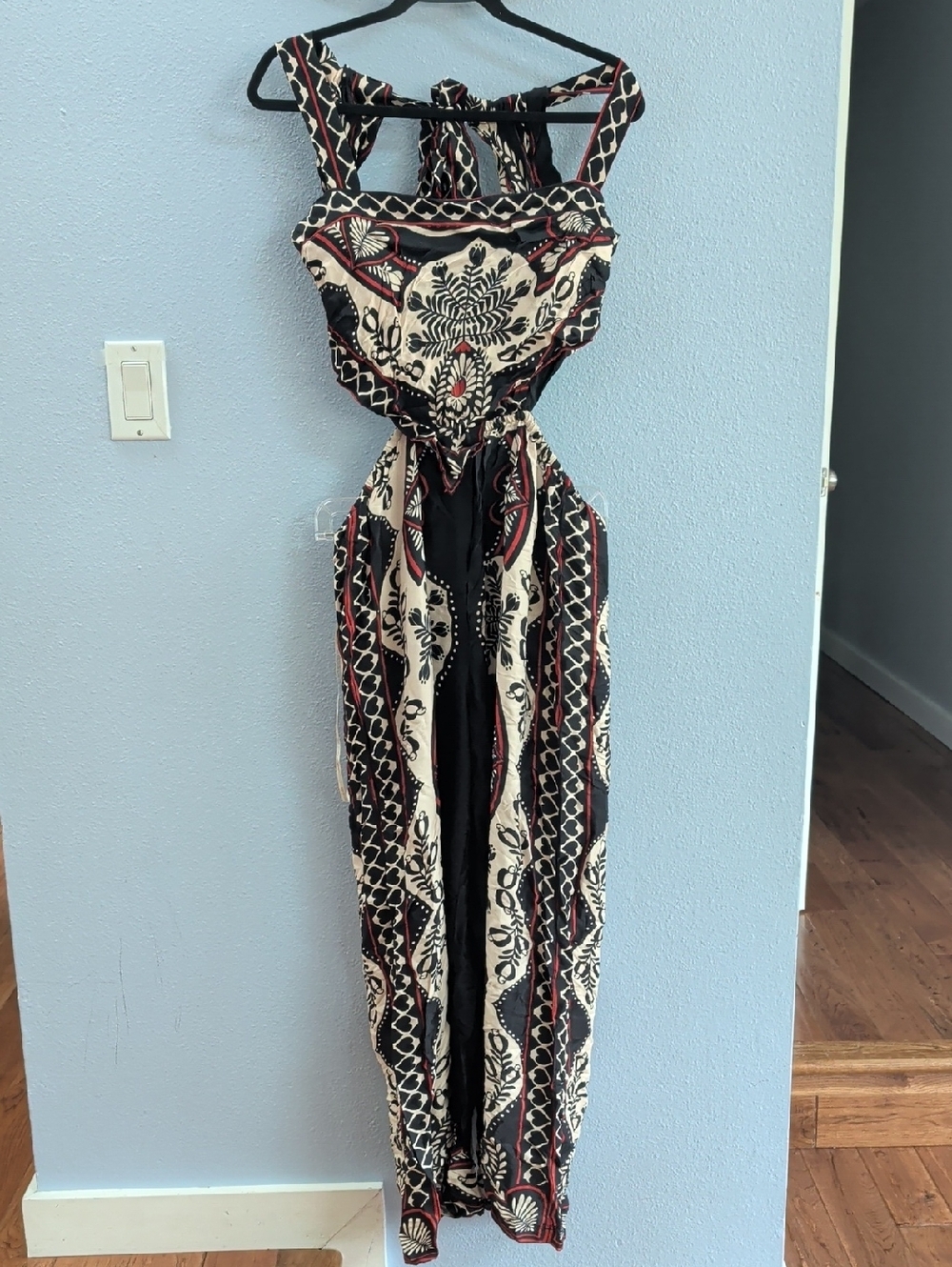 FARM Rio Macacao Cropped Passion Print Open Back scarf Jumpsuit Hearts Combo - Picture 2 of 10